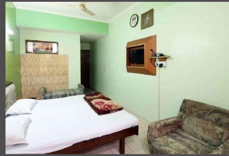 Hotel Sukant Palace Delhi  Exterior photo